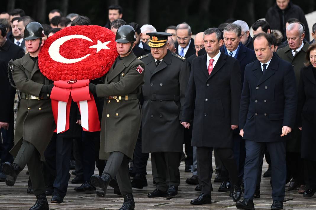 İkinci Cumhurbaşkanı İsmet İnönü 51. ölüm yılında Anıtkabir’de mezarı başında anıldı 7